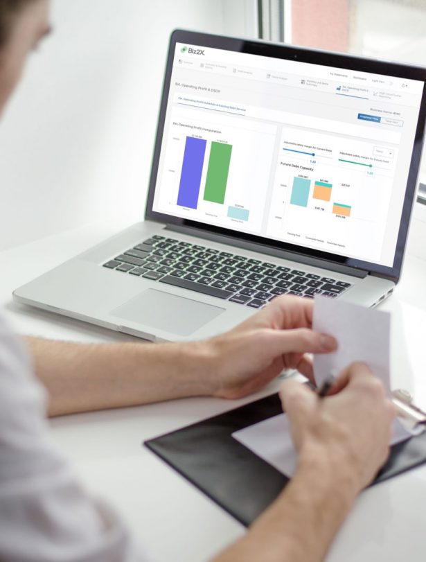 features_03-picture@2x