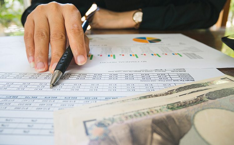 Mortgage underwriting process with smart bank statement analyzer